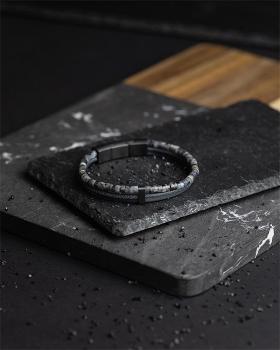 Preview: Dreifaches Armband mit italienischem Leder und 2 mm Larvikit-Stein - Triplux Grey